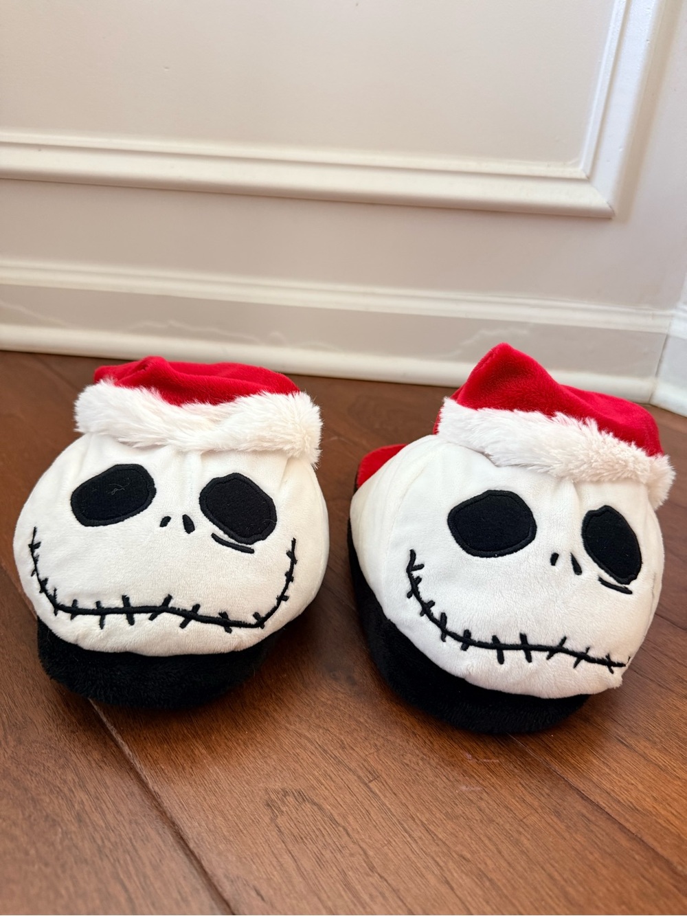 Disney The Nightmare Before Christmas Kids Slippers Size 2-3